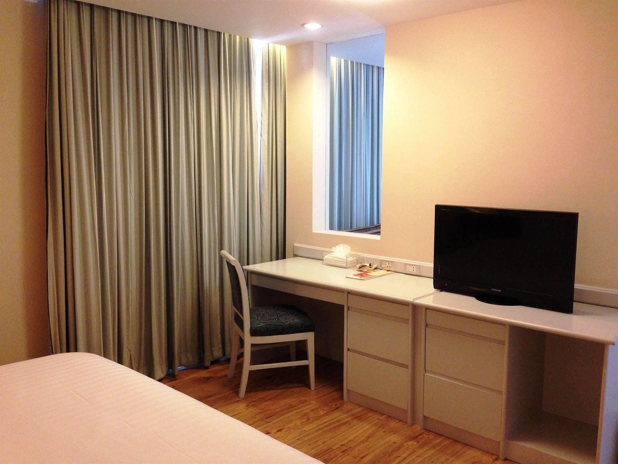 The City Hotel Sriracha By Bbh Japan Si Racha Esterno foto