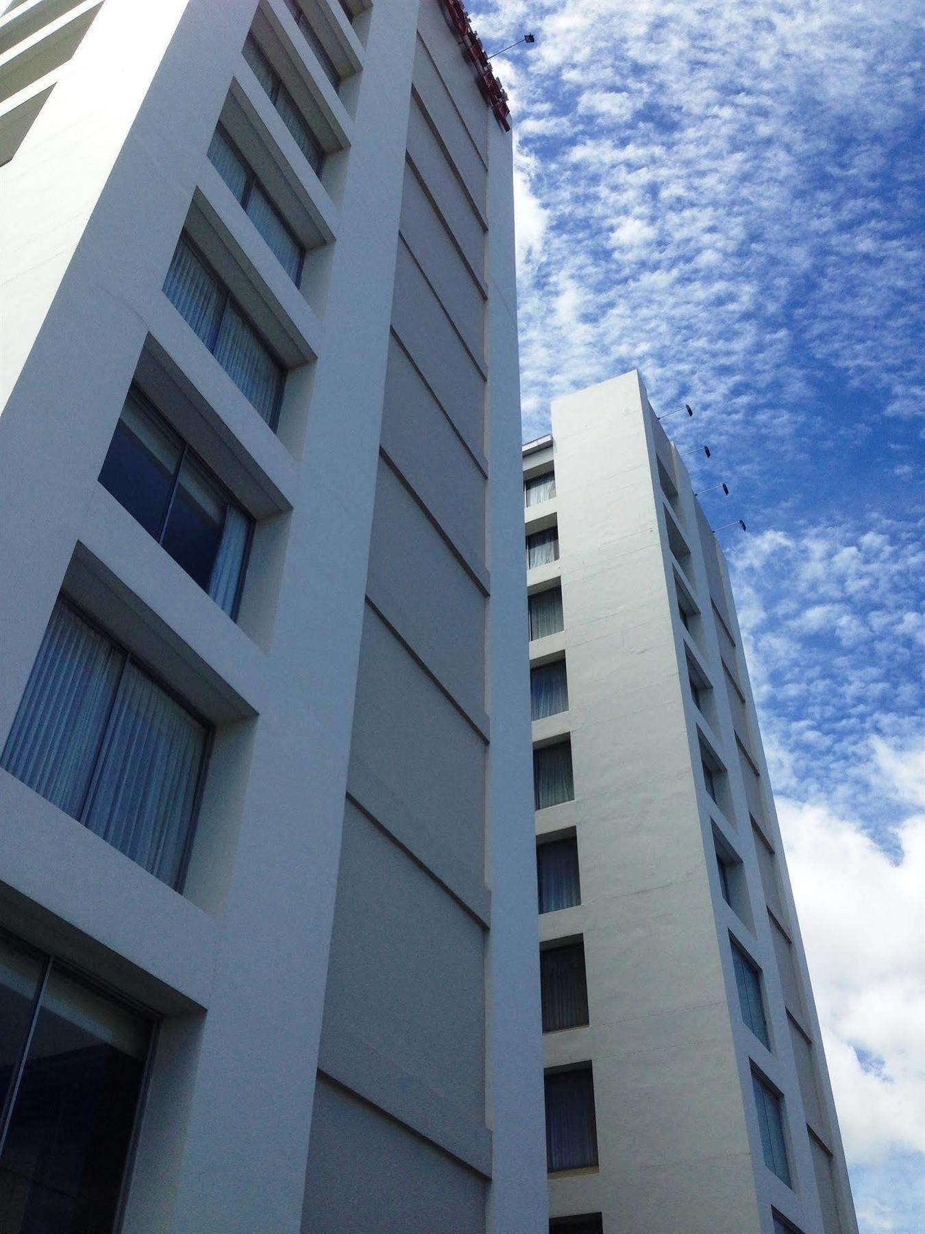 The City Hotel Sriracha By Bbh Japan Si Racha Esterno foto